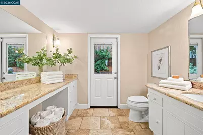 2516 Roundhill Dr, Alamo, CA 94507 - Photo 25
