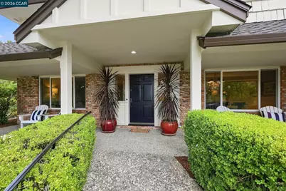 2516 Roundhill Dr, Alamo, CA 94507 - Photo 3