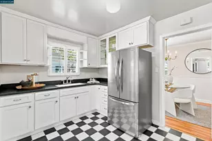 148 Roslyn Dr, Concord, CA 94518 - Photo 9