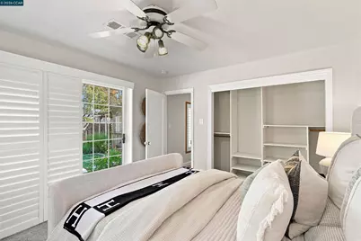 148 Roslyn Dr, Concord, CA 94518 - Photo 17