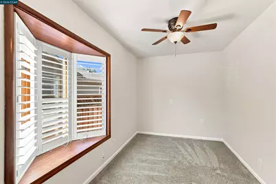 148 Roslyn Dr, Concord, CA 94518 - Photo 21