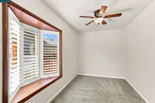 148 Roslyn Dr, Concord, CA 94518 - Photo 21