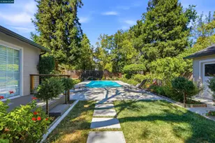 148 Roslyn Dr, Concord, CA 94518 - Photo 33
