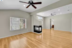 10324 Almanor Cir, Stockton, CA 95219 - Photo 17