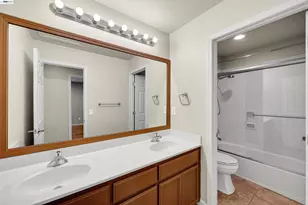 10324 Almanor Cir, Stockton, CA 95219 - Photo 15