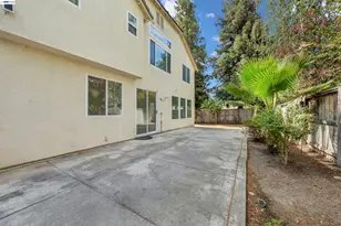 10324 Almanor Cir, Stockton, CA 95219 - Photo 21