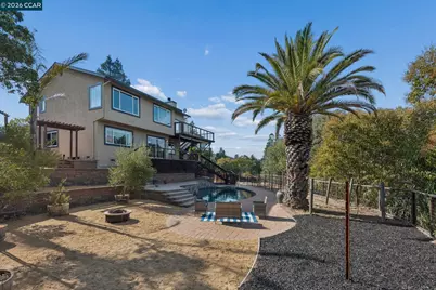 61 St. Thomas Ln, Pleasant Hill, CA 94523 - Photo 5