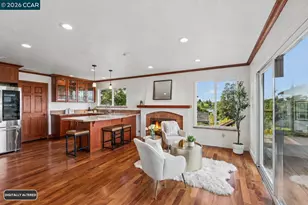 61 St Thomas Ln, Pleasant Hill, CA 94523 - Photo 13