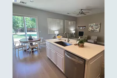 1271 Vignola Ct, Brentwood, CA 94513 - Photo 3
