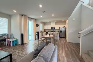 215 Manatee, Suisun City, CA 94585 - Photo 23