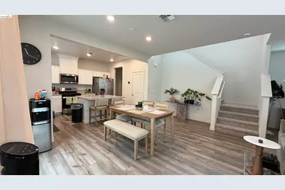215 Manatee, Suisun City, CA 94585 - Photo 37