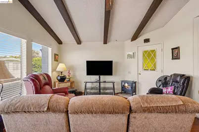 126 Paulette Way, Antioch, CA 94509 - Photo 13