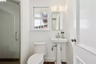 312 St James Dr, Piedmont, CA 94611 - Photo 25