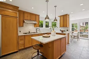312 St James Dr, Piedmont, CA 94611 - Photo 15