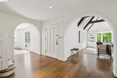 312 Saint James Drive, Piedmont, CA 94611 - Photo 5