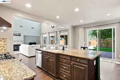 1172 Pimento Dr, Brentwood, CA 94513 - Photo 13