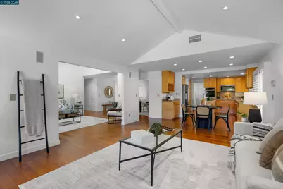 726 Bloching Circle, Clayton, CA 94517 - Photo 17