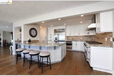 4818 Cabrillo Pt, Discovery Bay, CA 94505 - Photo 15