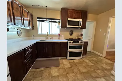 18567 Hunter Ave, San Lorenzo, CA 94541 - Photo 3