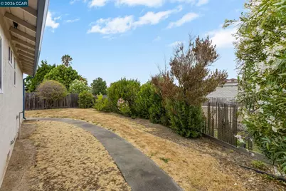 7601 Redbud Ct, Newark, CA 94560 - Photo 41
