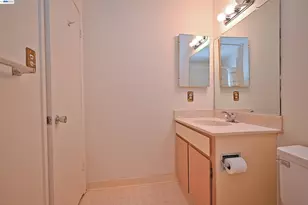 113 Westfield Cir, Danville, CA 94526 - Photo 17