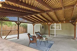 824 Moraga Dr, San Leandro, CA 94578 - Photo 31