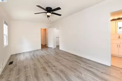 534 Adams St, Albany, CA 94706 - Photo 13