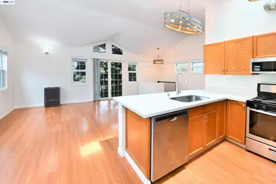 534 Adams St, Albany, CA 94706 - Photo 5