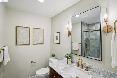 520 Celia St, Hayward, CA 94544 - Photo 41