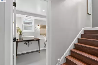 1320 9th St, Alameda, CA 94501 - Photo 25