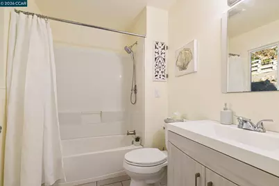 17112 Los Banos St, Hayward, CA 94541 - Photo 33