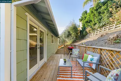 17112 Los Banos St, Hayward, CA 94541 - Photo 47