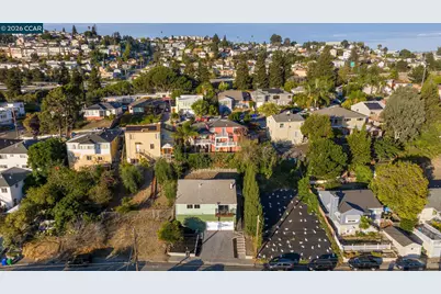 17112 Los Banos St, Hayward, CA 94541 - Photo 57