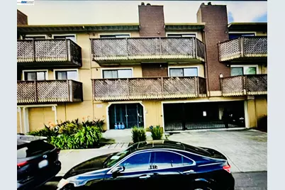 2868 38 #8, Oakland, CA 94619 - Photo 1