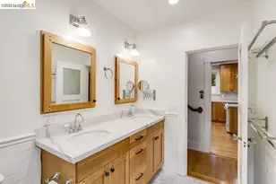 571 Athol, Oakland, CA 94606 - Photo 11