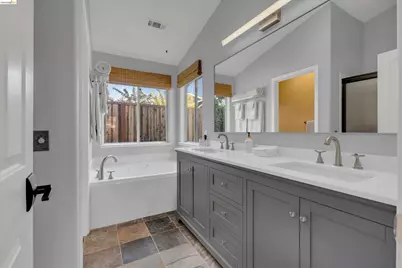 1835 Mountview Ter, Benicia, CA 94510 - Photo 15