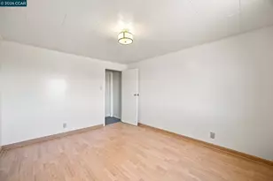 124 Frankfort St, Daly City, CA 94014 - Photo 29