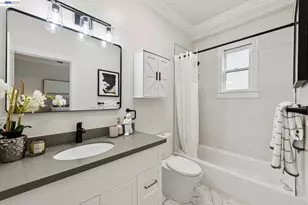 1330 Mason St, San Francisco, CA 94133 - Photo 27