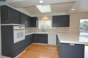 21 Eric Ct, Pleasant Hill, CA 94523 - Photo 13