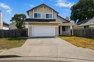 2324 Bellam Ct, Santa Rosa, CA 95401 - Photo 1