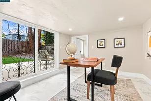 5672 Carberry Ave, Oakland, CA 94609 - Photo 31