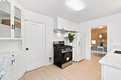 5401 Solano Ave, Richmond, CA 94805 - Photo 9