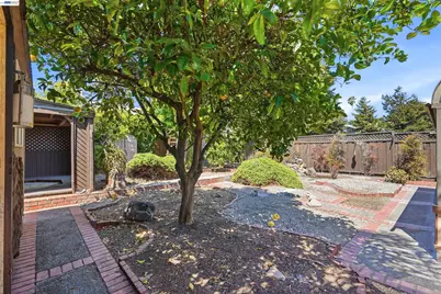 5401 Solano Ave, Richmond, CA 94805 - Photo 29