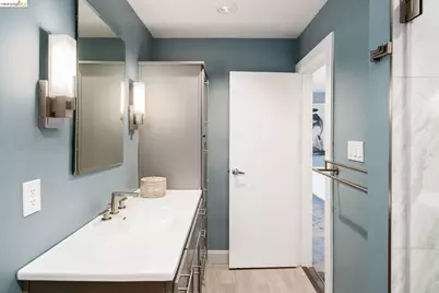 177 19th St #11E, Oakland, CA 94612 - Photo 29