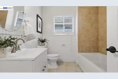 34136 Finnigan Ter, Fremont, CA 94555 - Photo 21