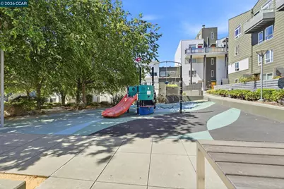 1740 Bancroft Ave #4507, San Francisco, CA 94124 - Photo 29
