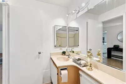 2901 Macarthur Blvd #103, Oakland, CA 94602 - Photo 25