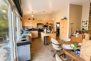 3120 Ozzie Ct, Carmichael, CA 95608 - Photo 9