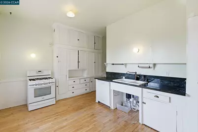 1683 La Loma Ave, Berkeley, CA 94709 - Photo 17