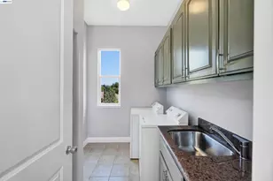 4101 Toddika Ln, Castro Valley, CA 94546 - Photo 35